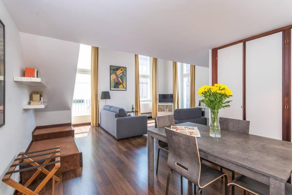 Loft Luxury - Piazza Castello Porta Susa Turin Exteriör bild