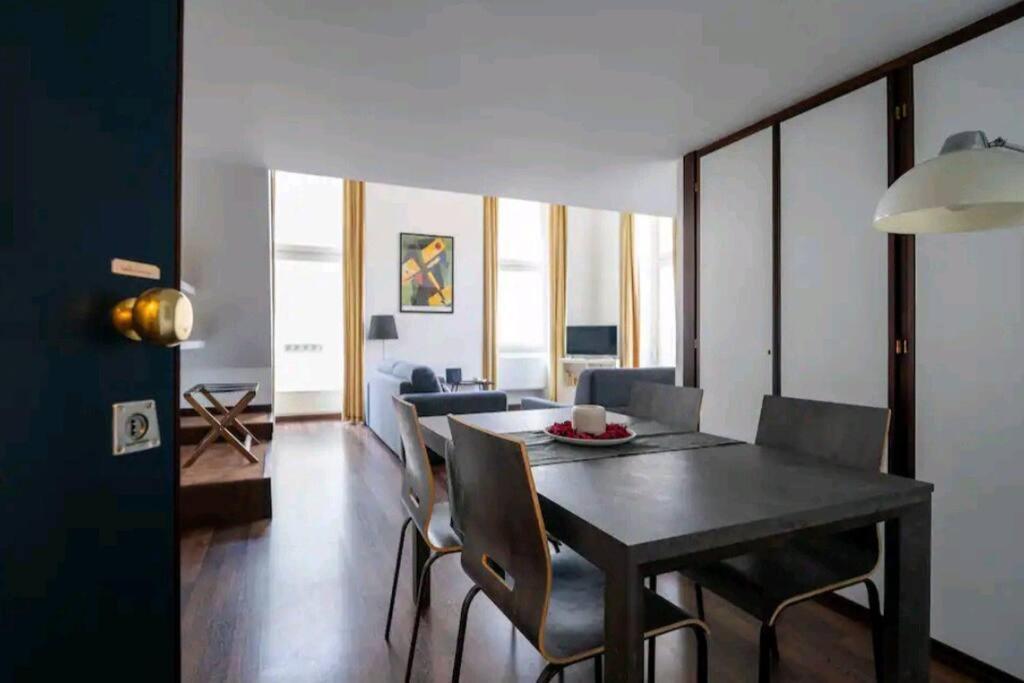 Loft Luxury - Piazza Castello Porta Susa Turin Exteriör bild